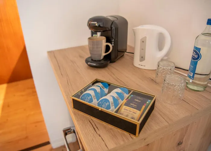 Savon#1 - Innenstadt Netflix-Kueche-Parking-Wlan-Kingsizebett-Loggia