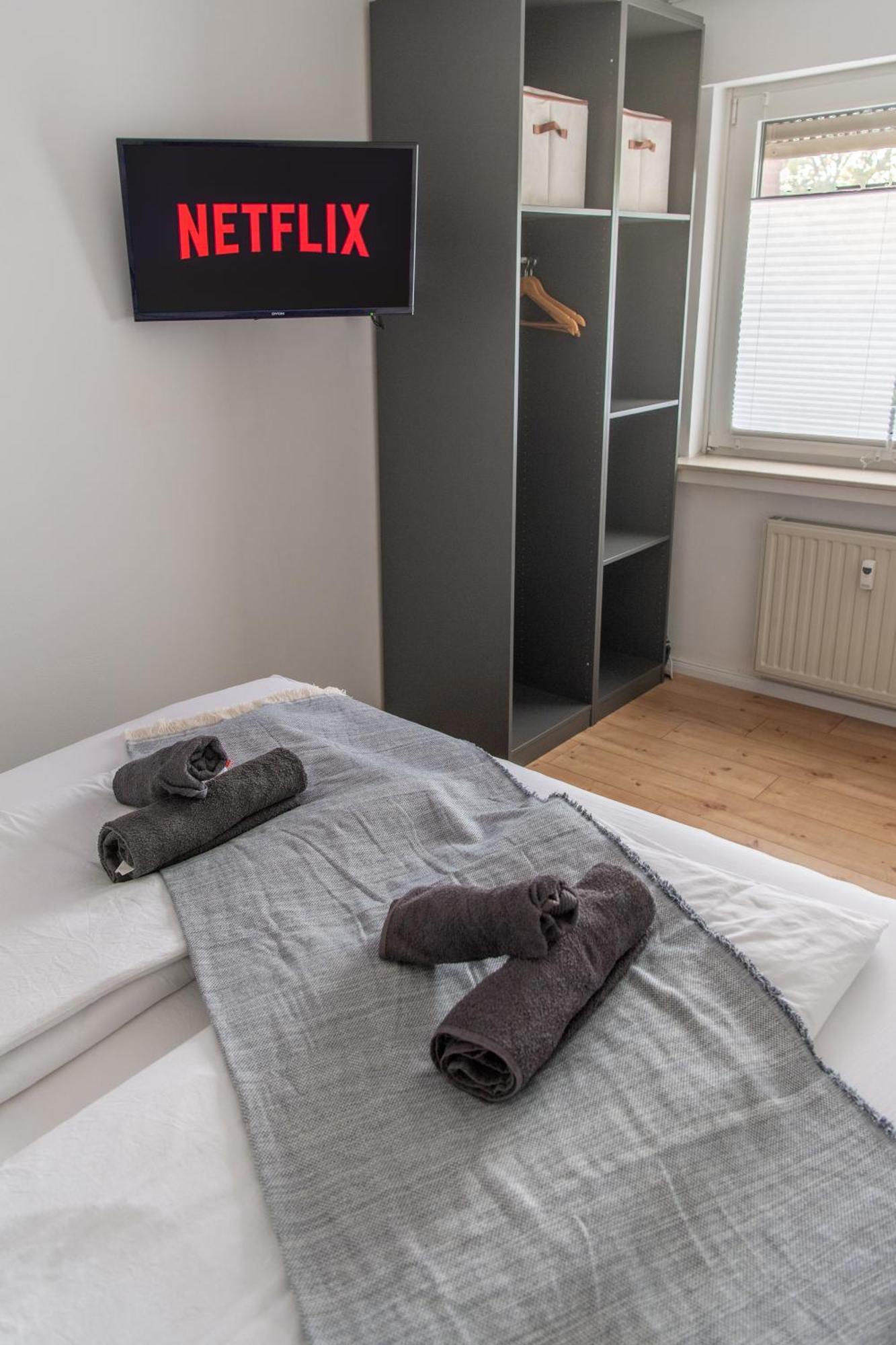 Savon#1 - Innenstadt Netflix-kueche-parking-wlan-kingsizebett-loggia