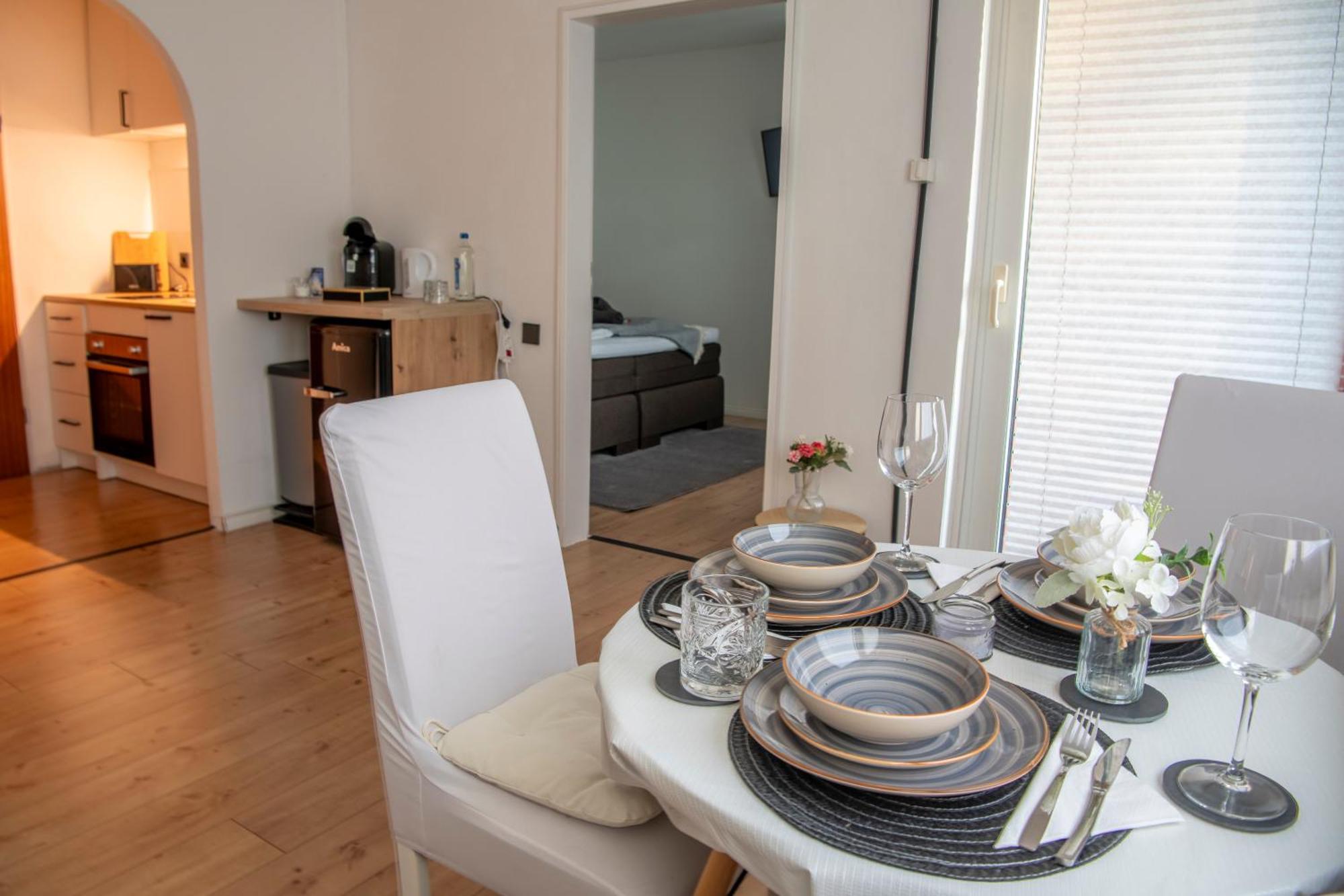 Savon#1 - Innenstadt Netflix-kueche-parking-wlan-kingsizebett-loggia Apartment