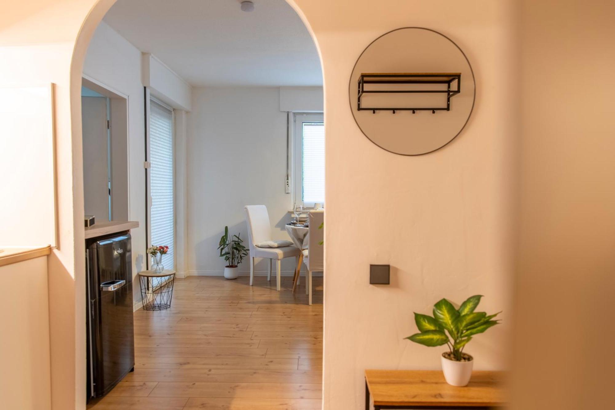 Apartment Savon#1 - Innenstadt Netflix-kueche-parking-wlan-kingsizebett-loggia Bad Oeynhausen